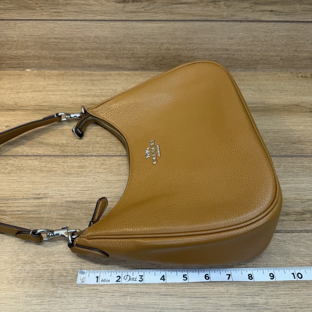 Coach Teri Hobo Shoulder Bag Light Saddle Brown Pebbled Leather CJ517 - Picture 16 of 16